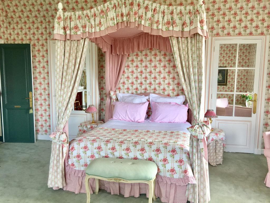 Bed and Breakfast Manoir De Benerville Довиль Экстерьер фото