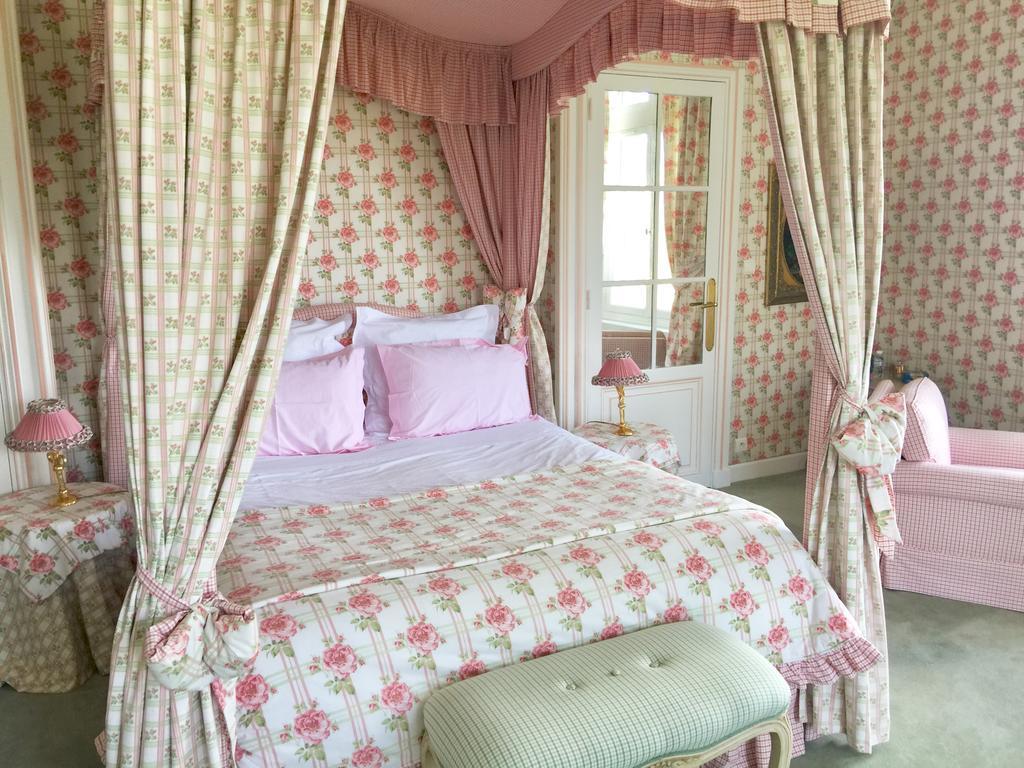 Bed and Breakfast Manoir De Benerville Довиль Экстерьер фото