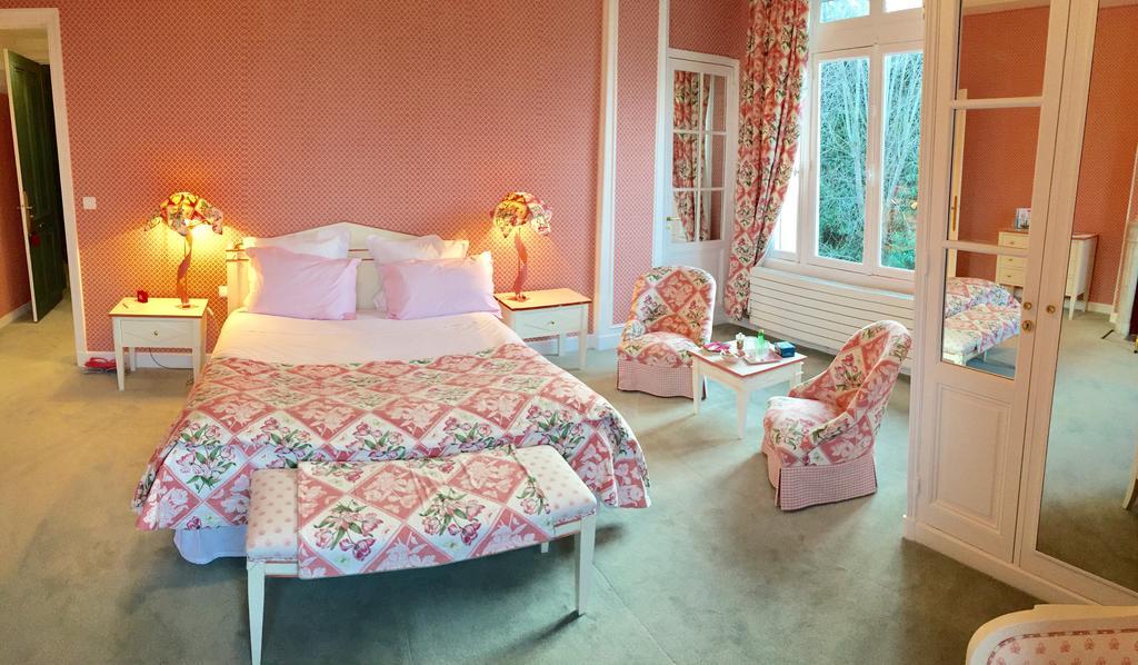 Bed and Breakfast Manoir De Benerville Довиль Экстерьер фото
