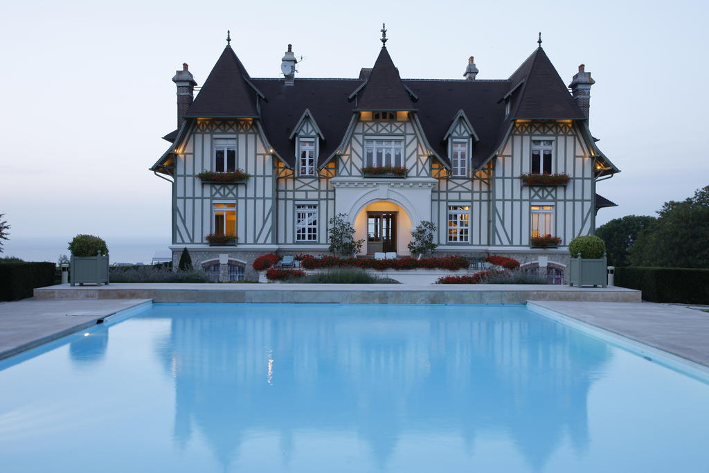 Bed and Breakfast Manoir De Benerville Довиль Экстерьер фото