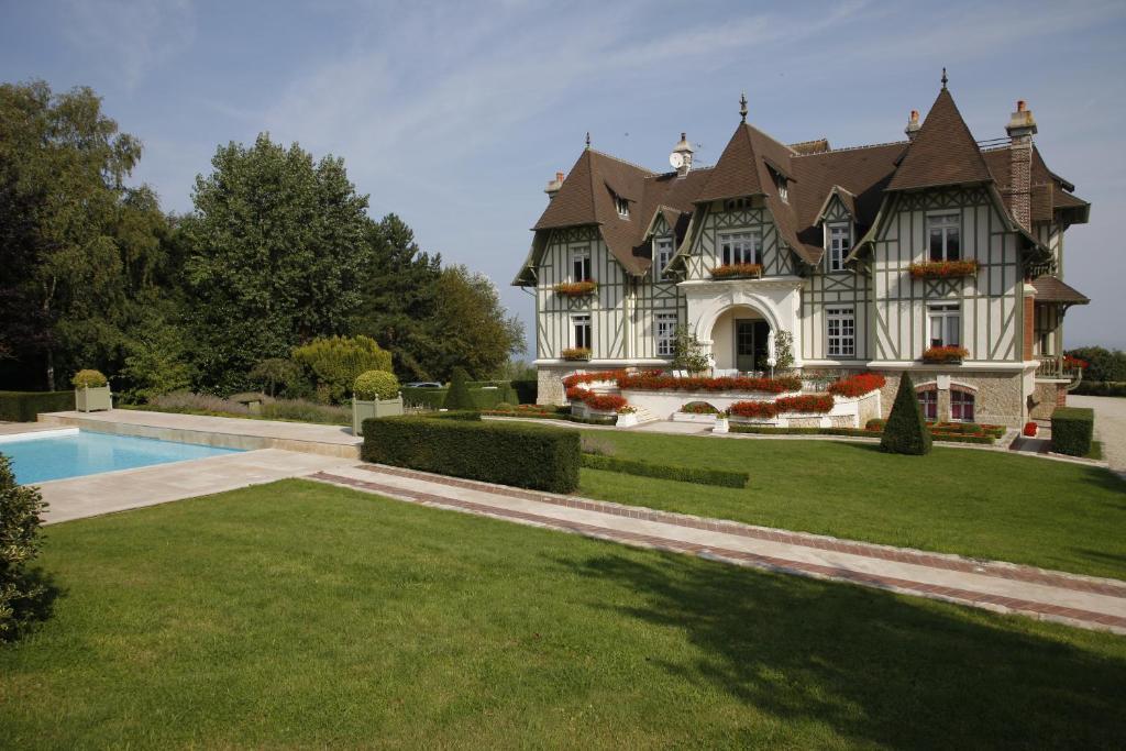 Bed and Breakfast Manoir De Benerville Довиль Экстерьер фото